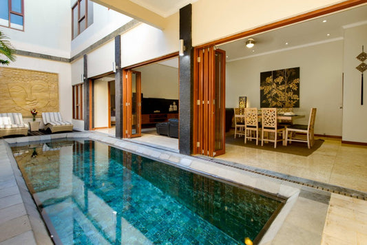 4 Bedrooms Villa in Kuta