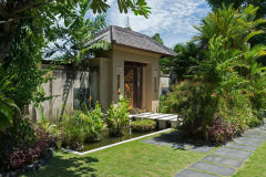 Spacious5 Bedrooms Villa   in Seminyak