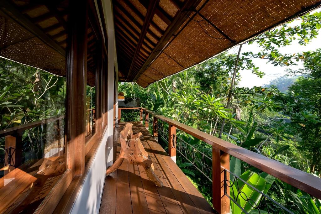 Homey 3 Bedrooms Villa in Ubud