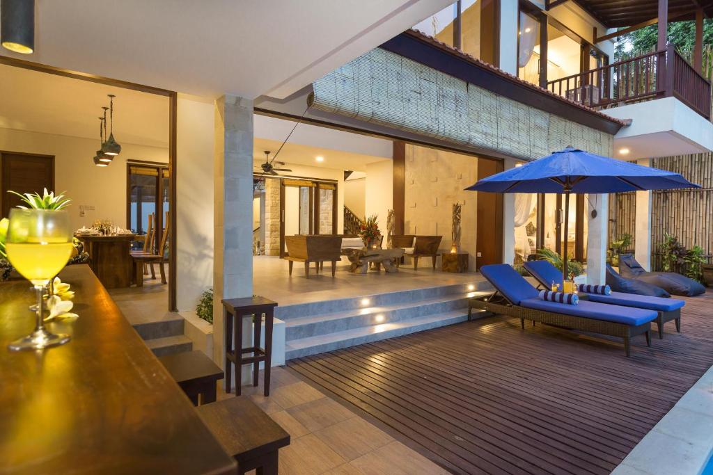 4 Bedrooms Villas in Ubud