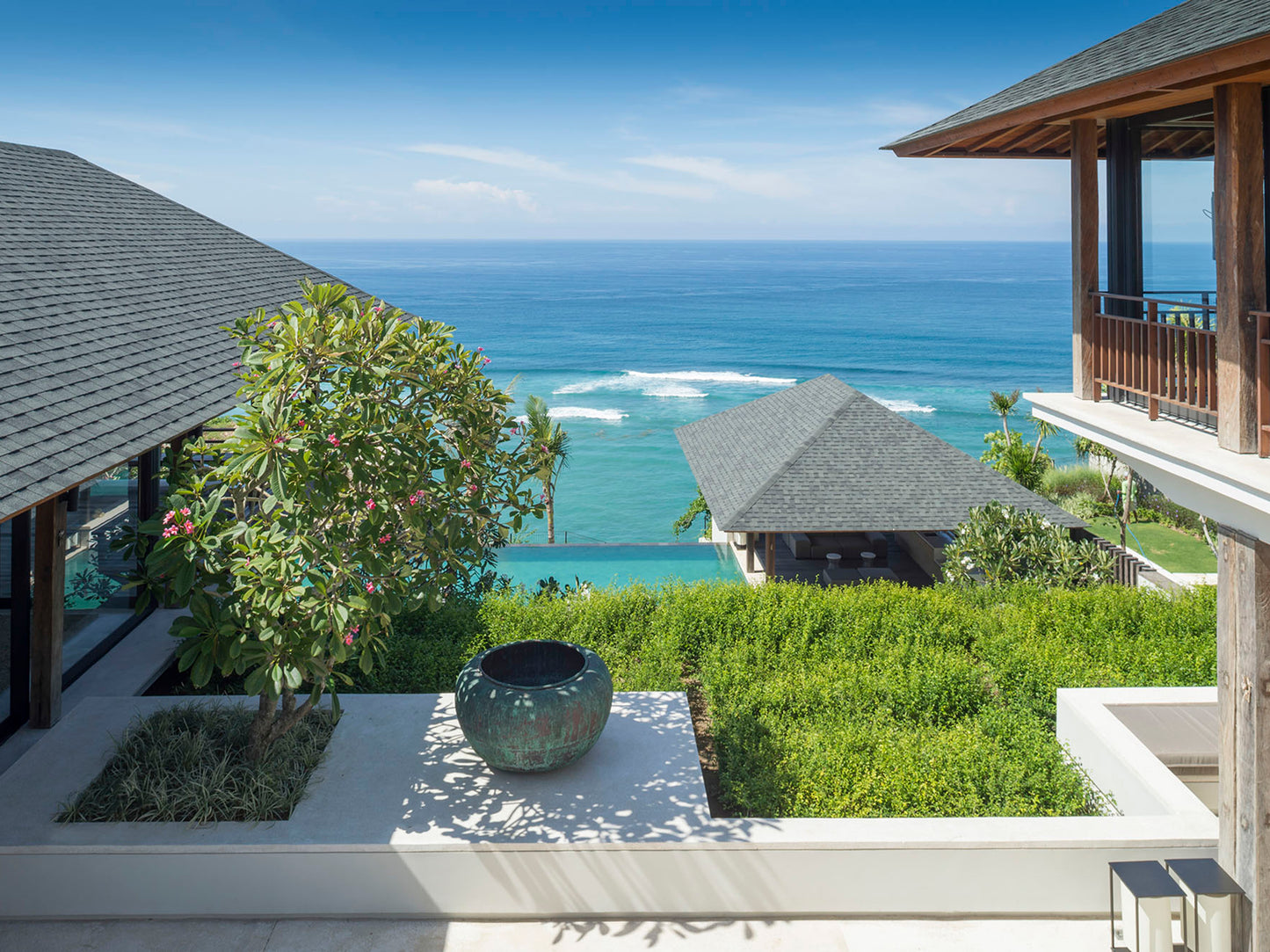 Magnificent Clifftop 10 Bedroom Villas