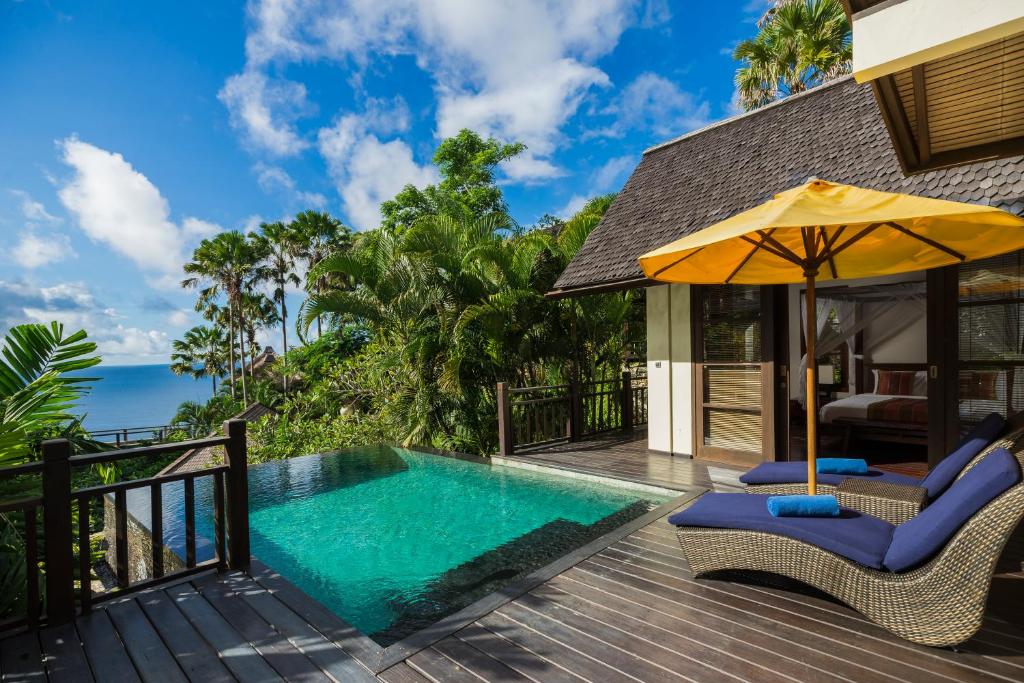 A luxury villa with breathtaking views of the Indian Ocean