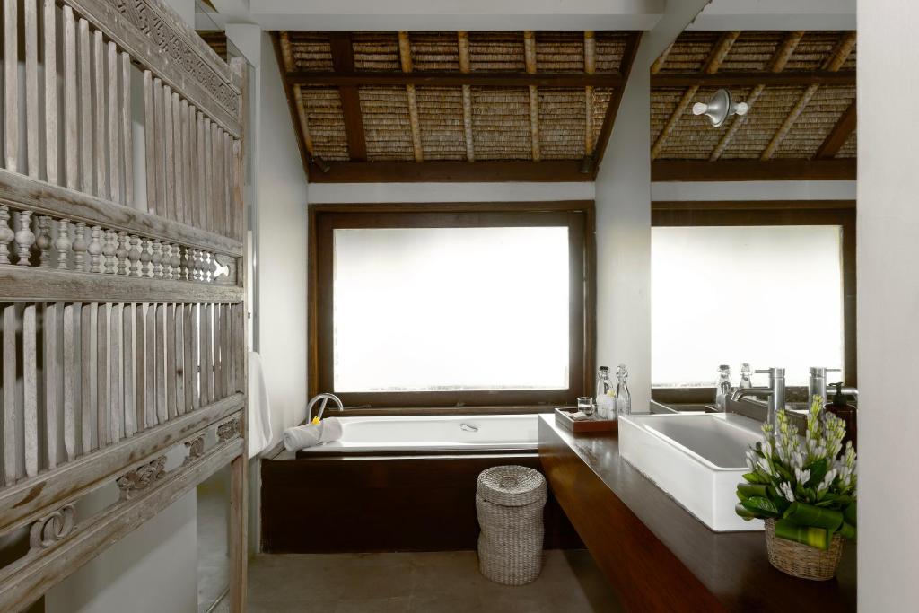 Exquisite Villa with Beach View in Pererenan, Canggu