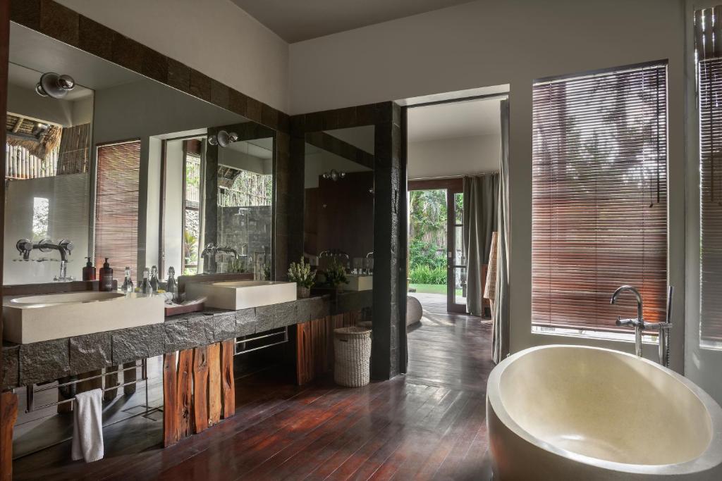 Exquisite Villa with Beach View in Pererenan, Canggu