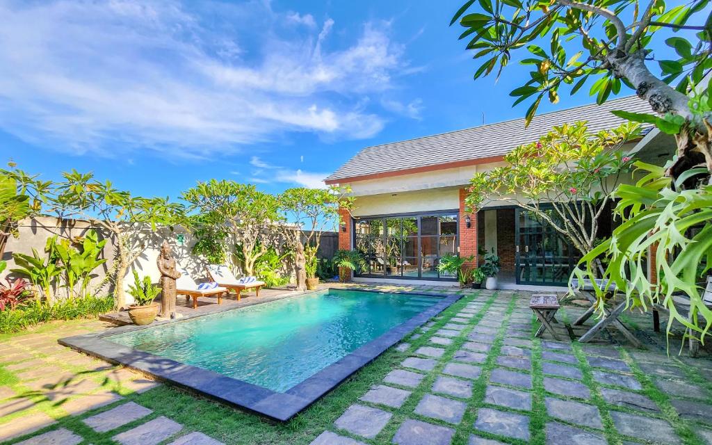 Exclusive 4 bedrooms Villa in Uluwatu