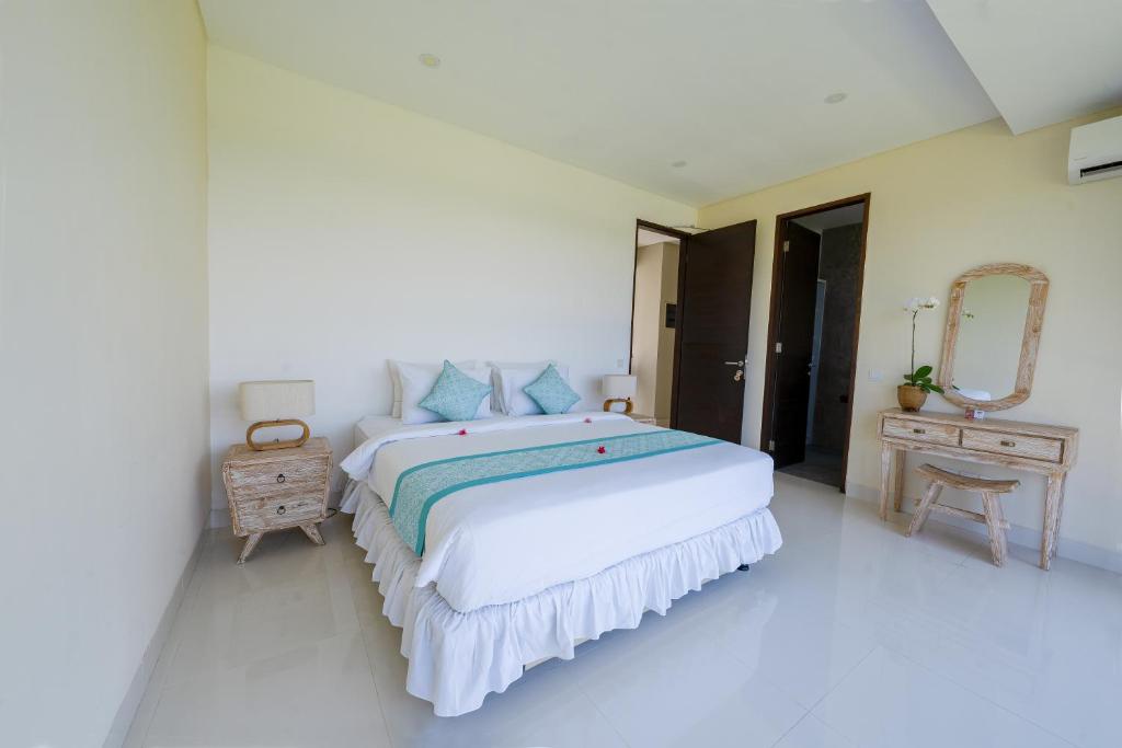 Spacious Luxury 4 Bedrooms Villa In Seminyak