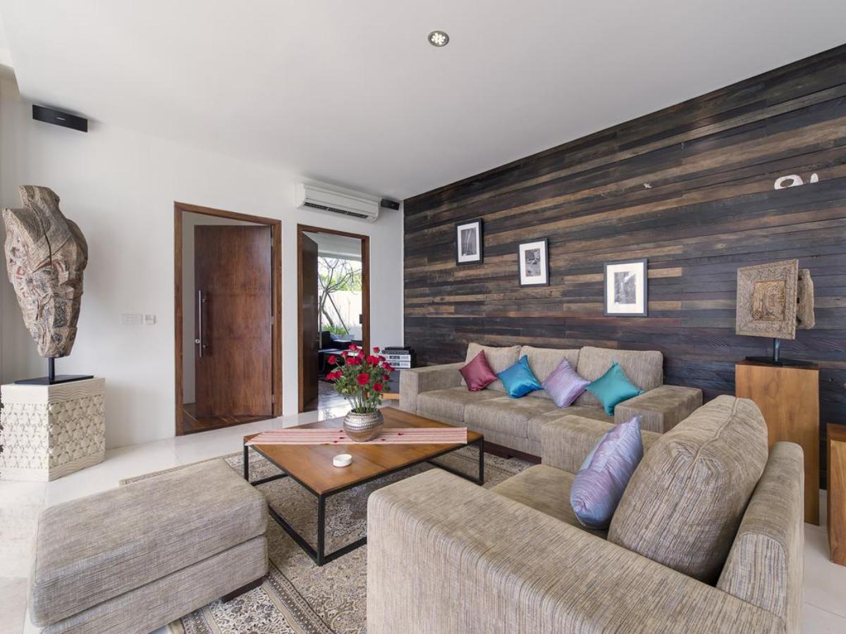 4 Bedrooms with Jimbaran Bay view Villa