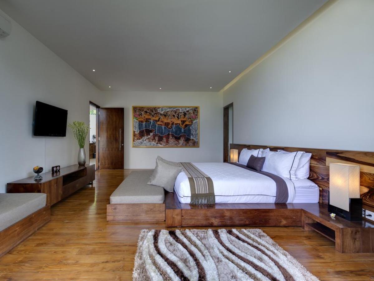 4 Bedrooms with Jimbaran Bay view Villa