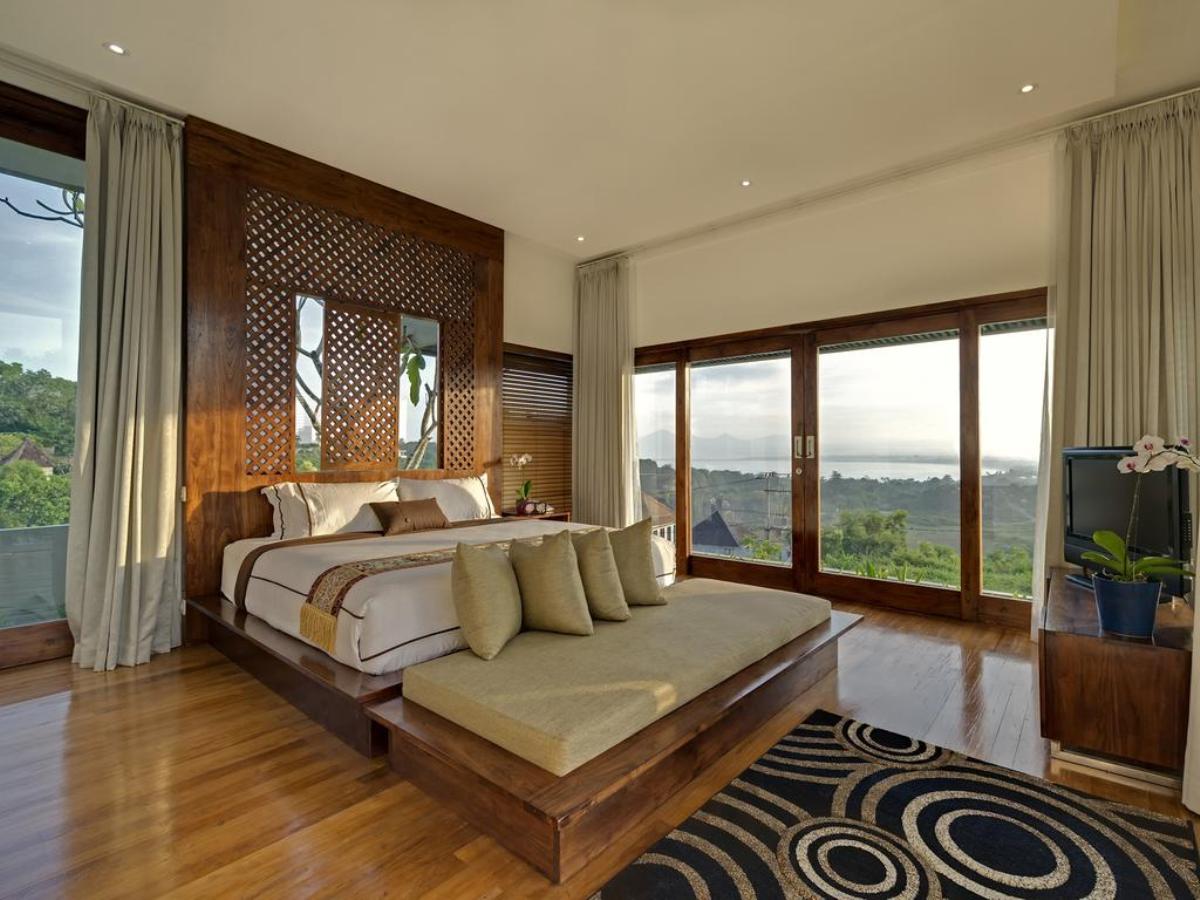 4 Bedrooms with Jimbaran Bay view Villa