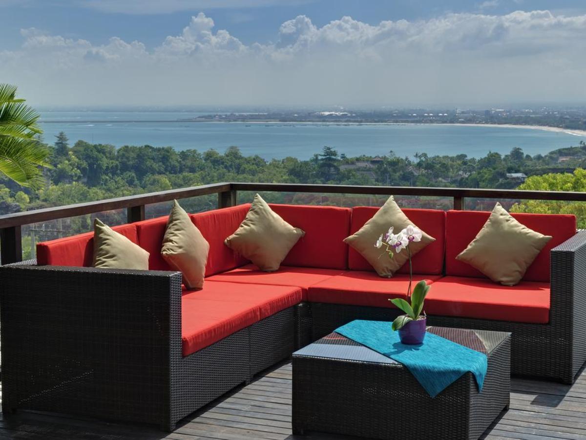4 Bedrooms with Jimbaran Bay view Villa