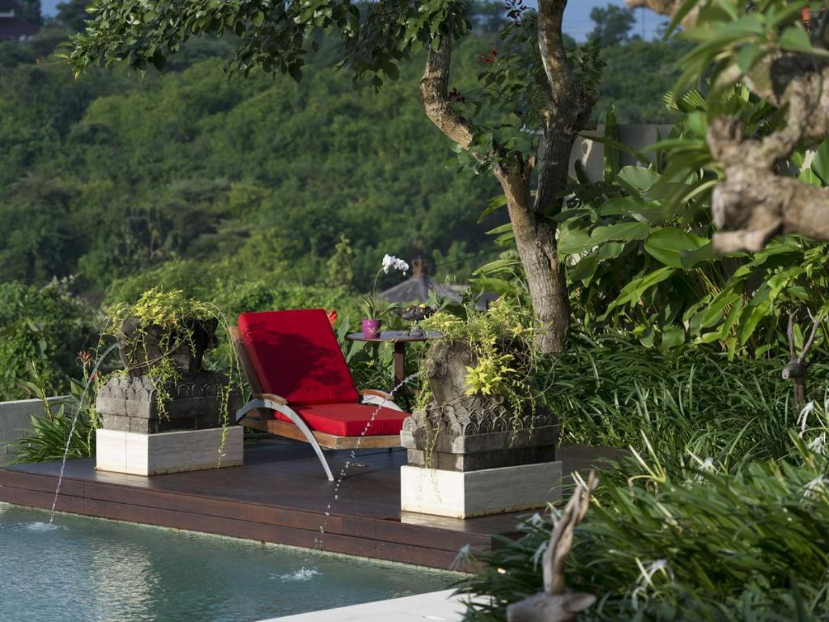 4 Bedrooms with Jimbaran Bay view Villa