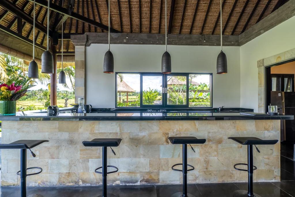 3 Bedroom Villa with Rice Field View