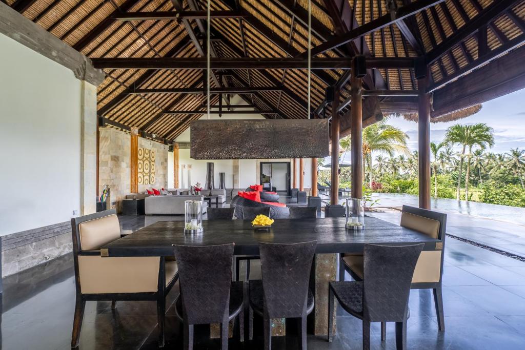 3 Bedroom Villa with Rice Field View