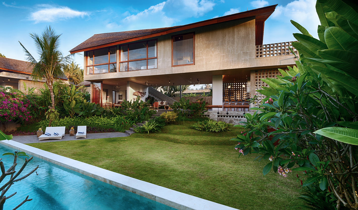 Traditional Balinese village clusters combined with original modern design to comfort