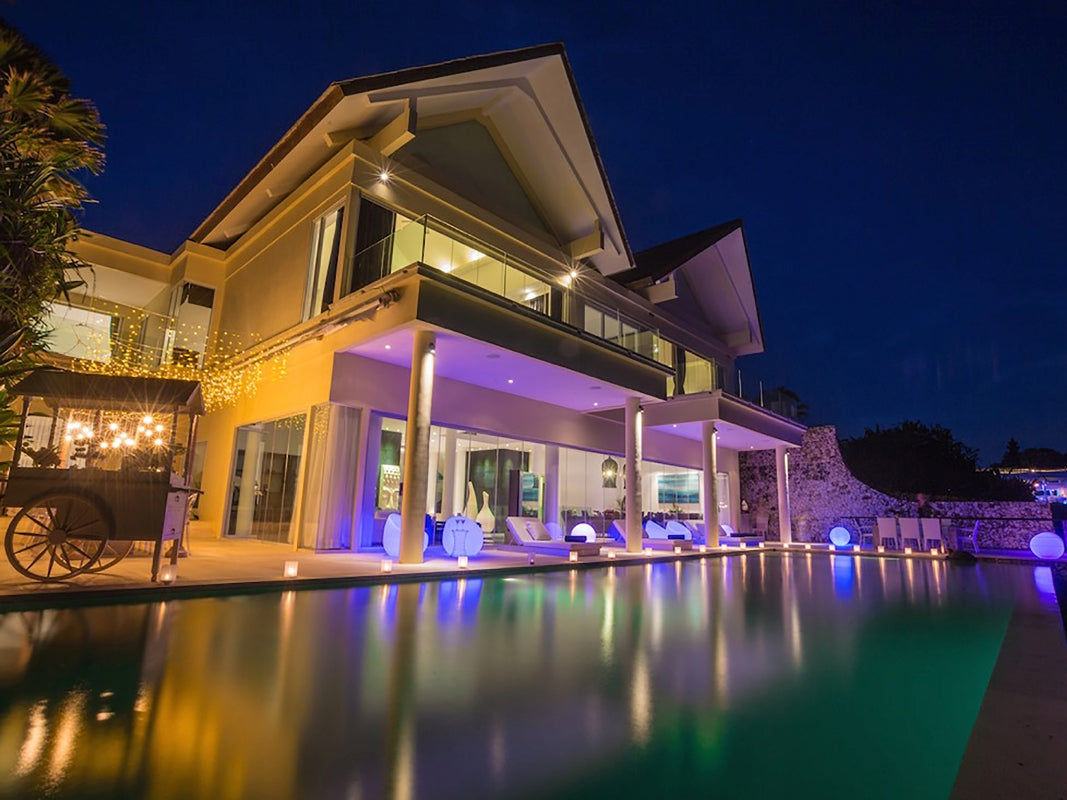 Spectacular View 5 Bedrooms Villa in Ungasan