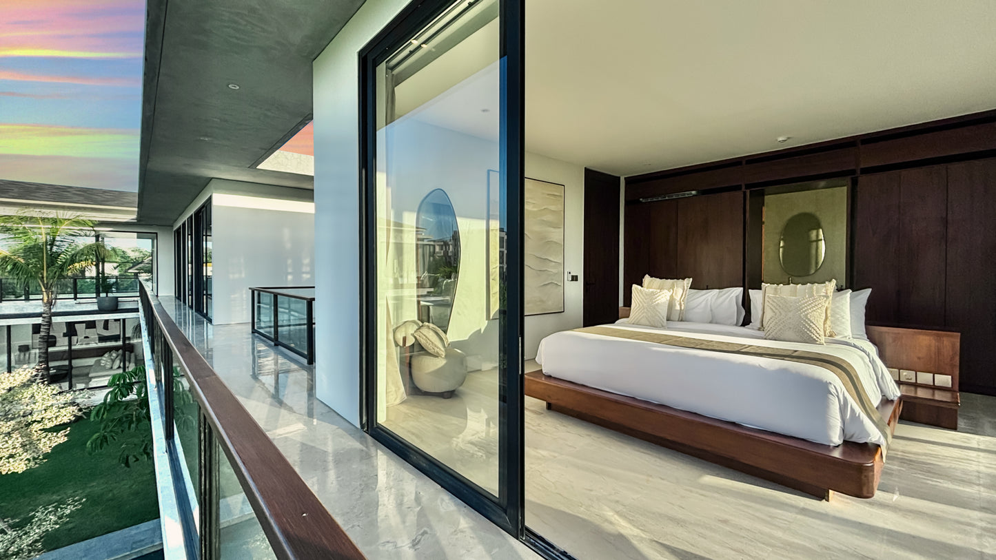 Brand New Luxury 6 Bedrooms Villa In Heart Of Canggu