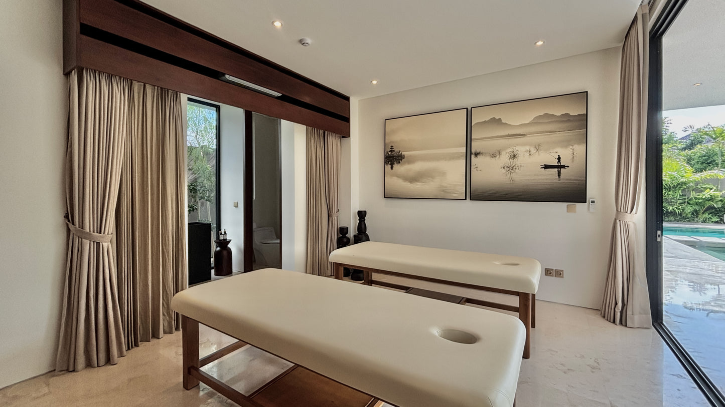 Brand New Luxury 6 Bedrooms Villa In Heart Of Canggu