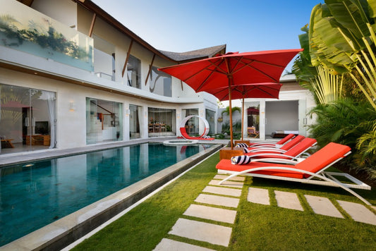 Stunning designed 3 Bedrooms Villa with Large Private Pool in Seminyak