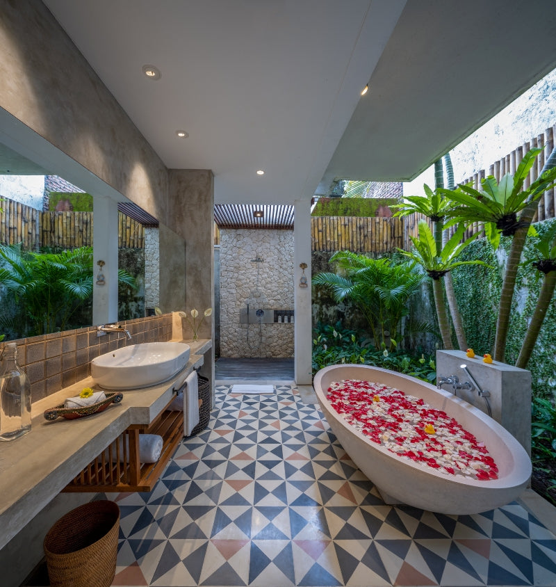 Luxurious 5 Bedrooms Villa in Canggu