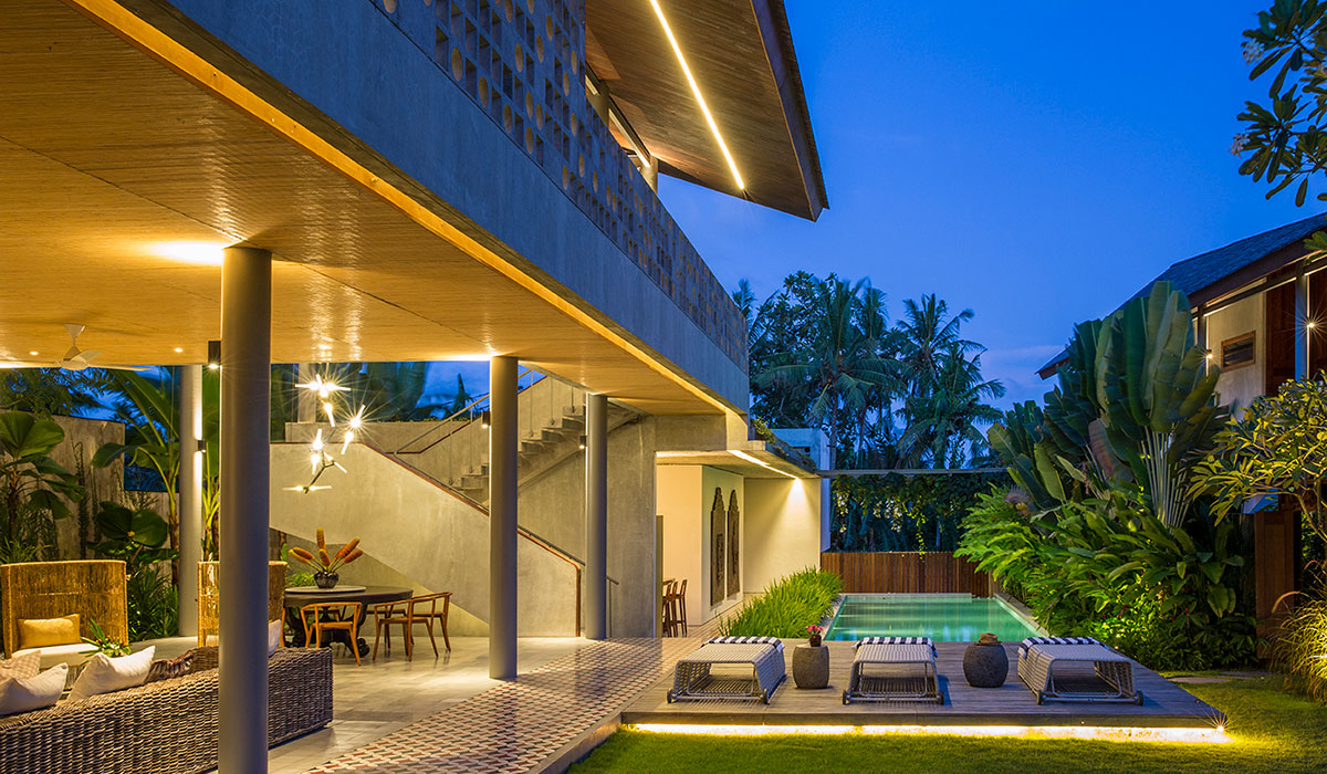 Traditional Balinese village clusters combined with original modern design to comfort