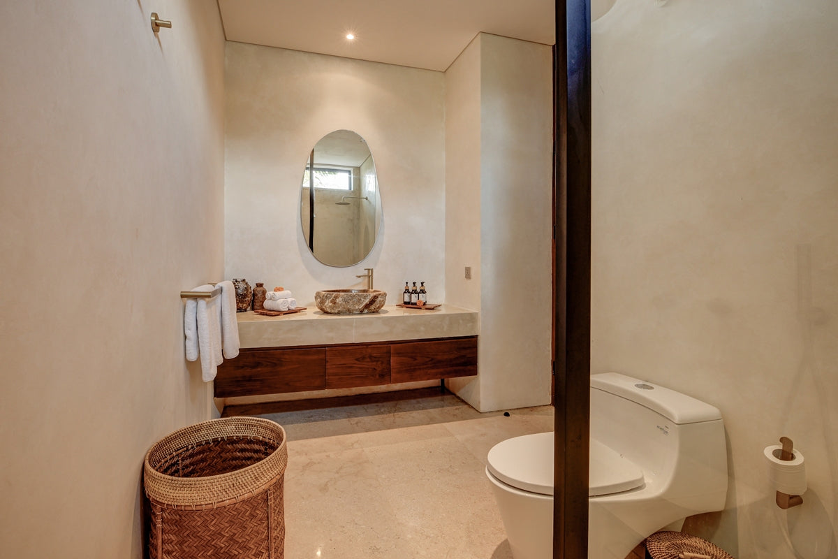Brand New Luxury 6 Bedrooms Villa In Heart Of Canggu