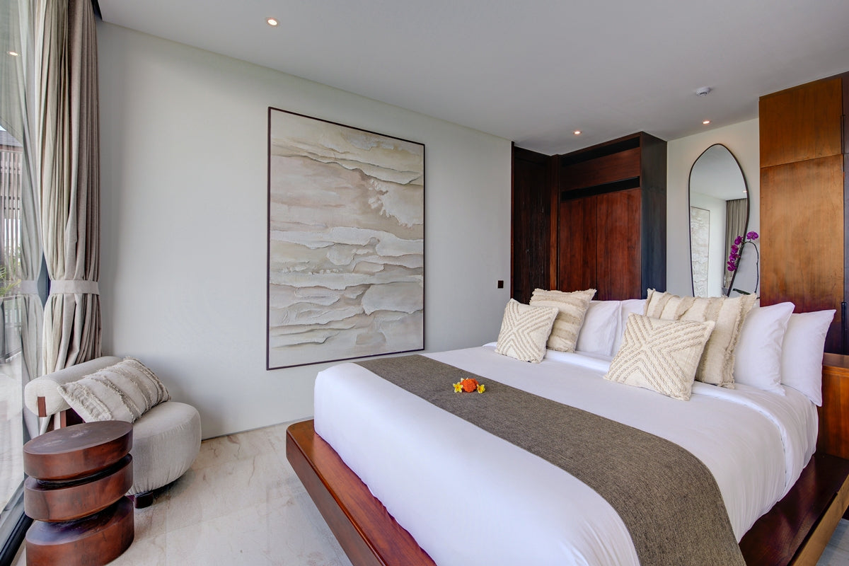 Brand New Luxury 6 Bedrooms Villa In Heart Of Canggu