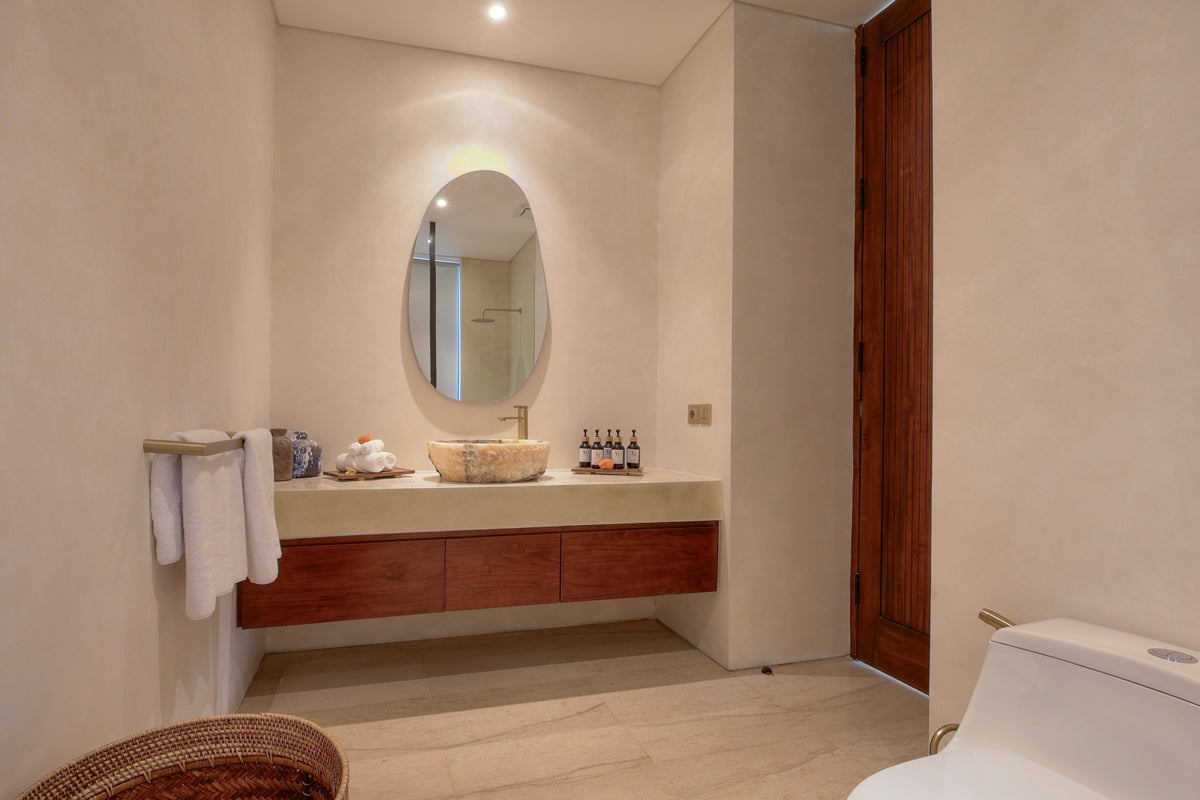 Brand New Luxury 6 Bedrooms Villa In Heart Of Canggu