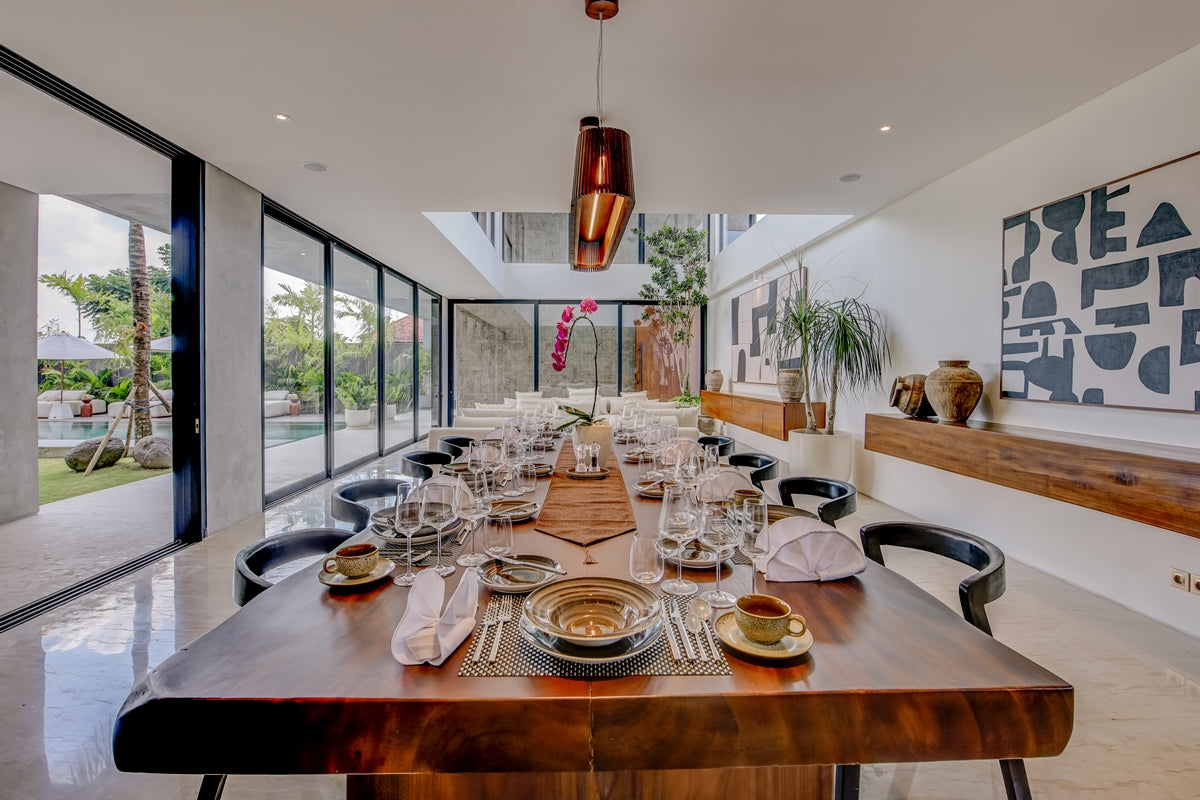 Brand New Luxury 6 Bedrooms Villa In Heart Of Canggu