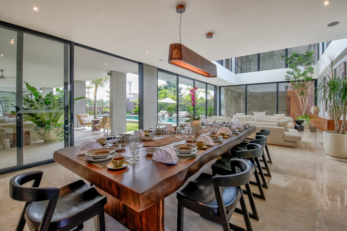 Brand New Luxury 6 Bedrooms Villa In Heart Of Canggu