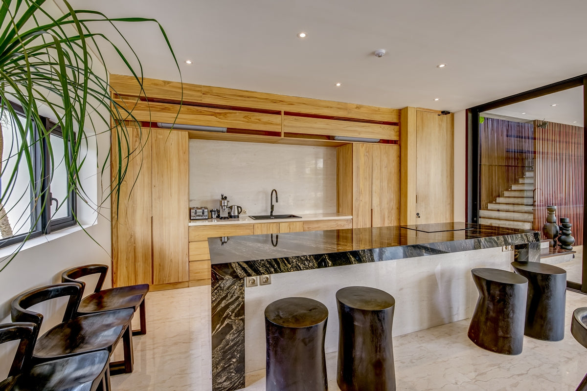 Brand New Luxury 6 Bedrooms Villa In Heart Of Canggu
