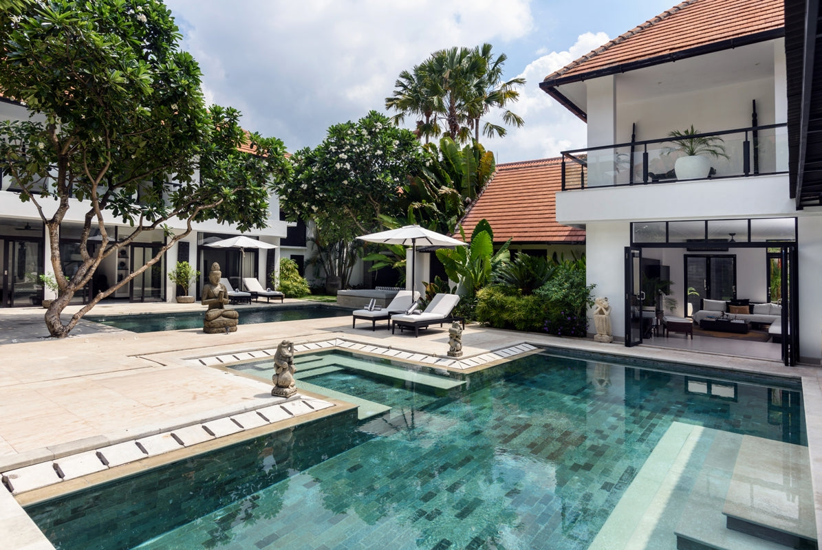 Family Villa 9 Bedrooms in Seminyak