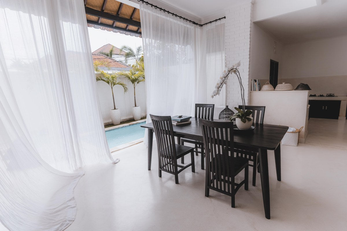 Colonial Style 3 Bedrooms Villa in Seminyak