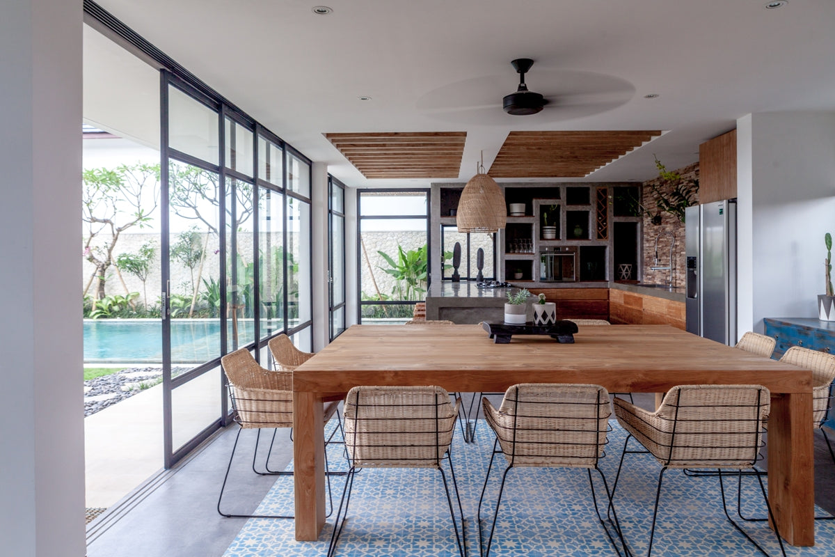 Glamorous 4 Bedrooms Villa in Canggu