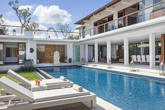 5 Bedrooms Spacious Luxury Villa In Seminyak