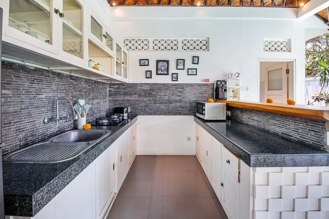 Villa Anouk
